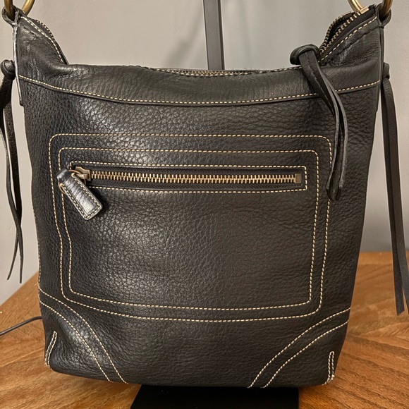 Coach Black Leather Shoulder Bag with Gold Hardware - Picture 5 of 7